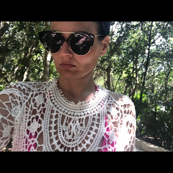 Meet your Posher, Jessica - Picture 4 of 5